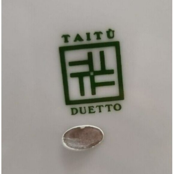 Vtg Tait Duetto Round 12.25" Platter Red with Green Trim Made in Japan - Picture 4 of 7